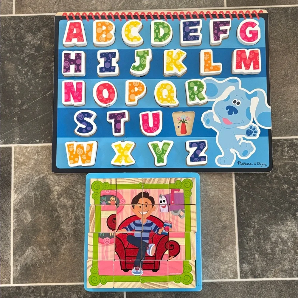 Melissa & Doug Blues clues wooden puzzles!